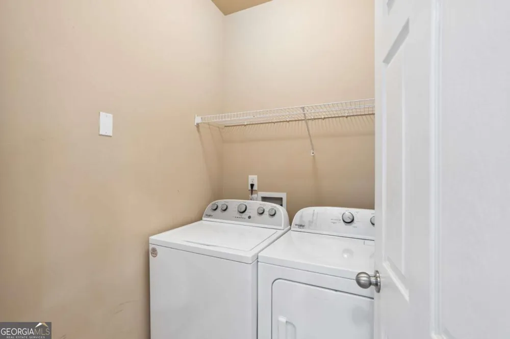 1912 E Farris AVE East Point, GA 30344
