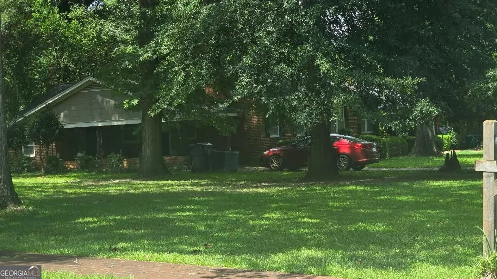 205 Wildwood CIR Americus, GA 31709
