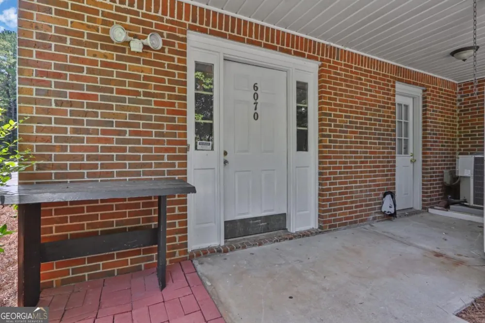 6070 Wintergreen RD Norcross, GA 30093