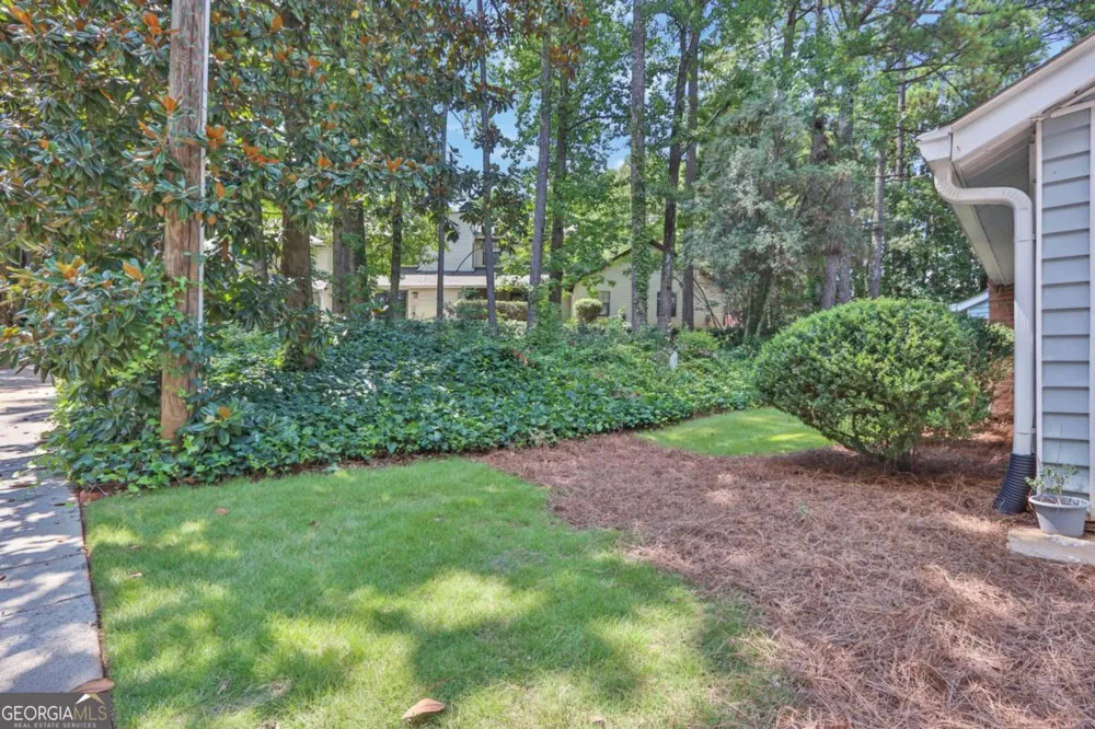 6070 Wintergreen RD Norcross, GA 30093