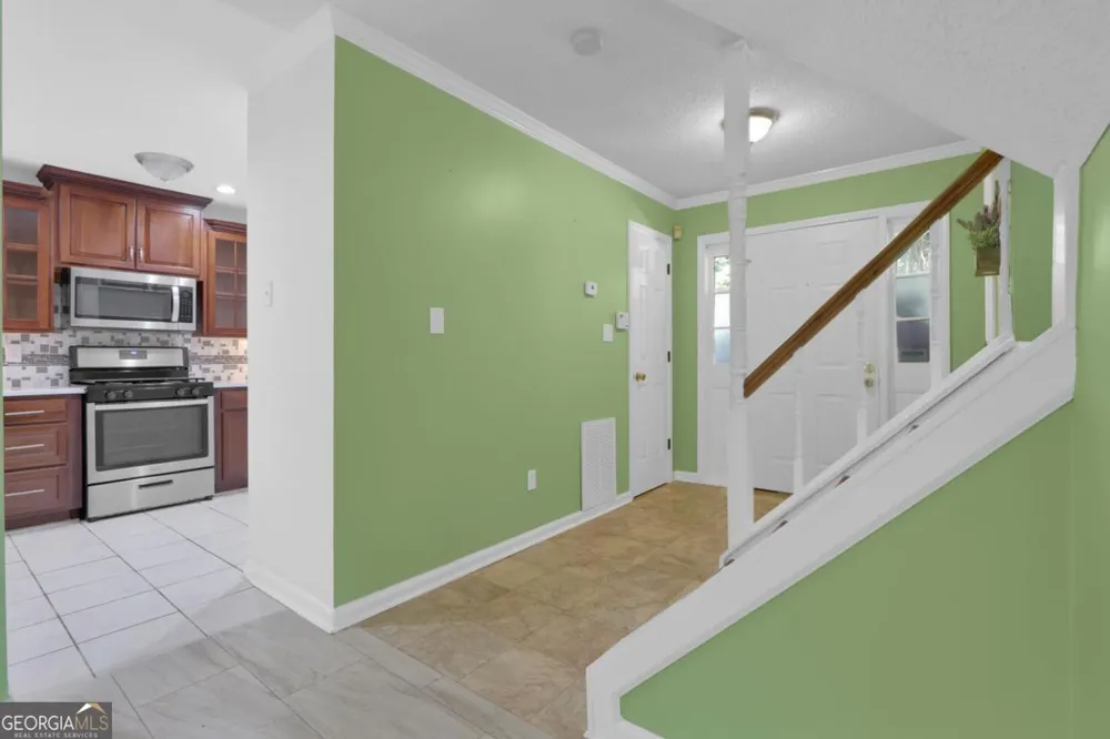 6070 Wintergreen RD Norcross, GA 30093