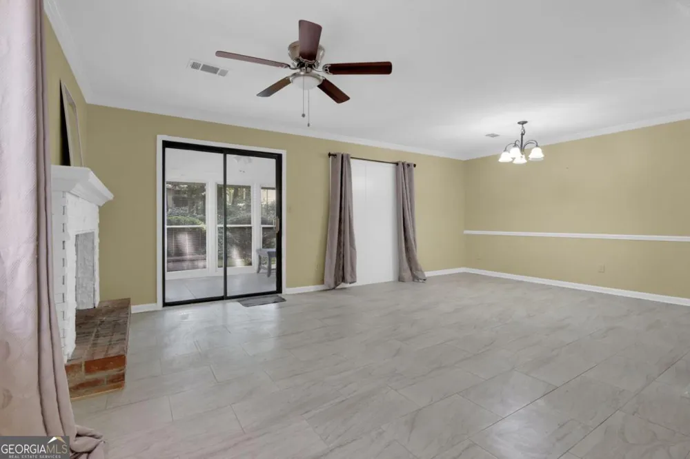 6070 Wintergreen RD Norcross, GA 30093
