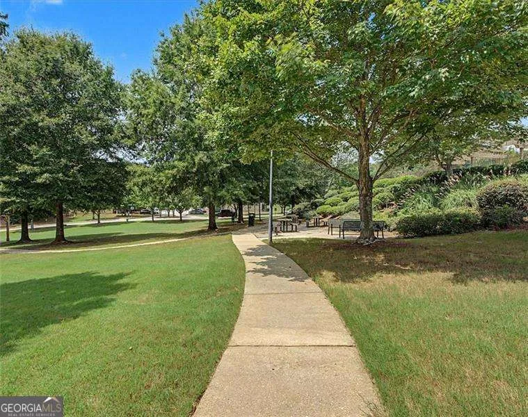 1609 Meadow XING East Point, GA 30344