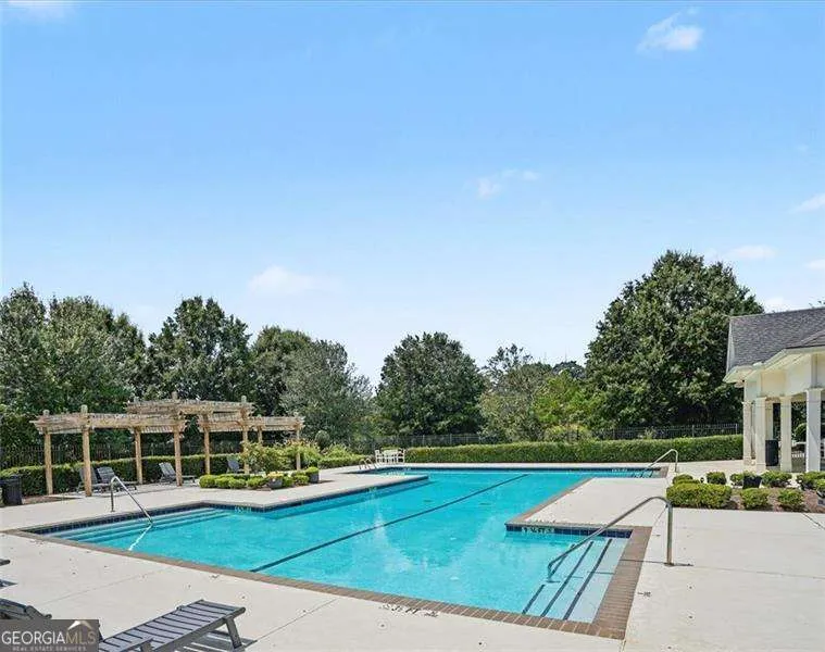 1609 Meadow XING East Point, GA 30344