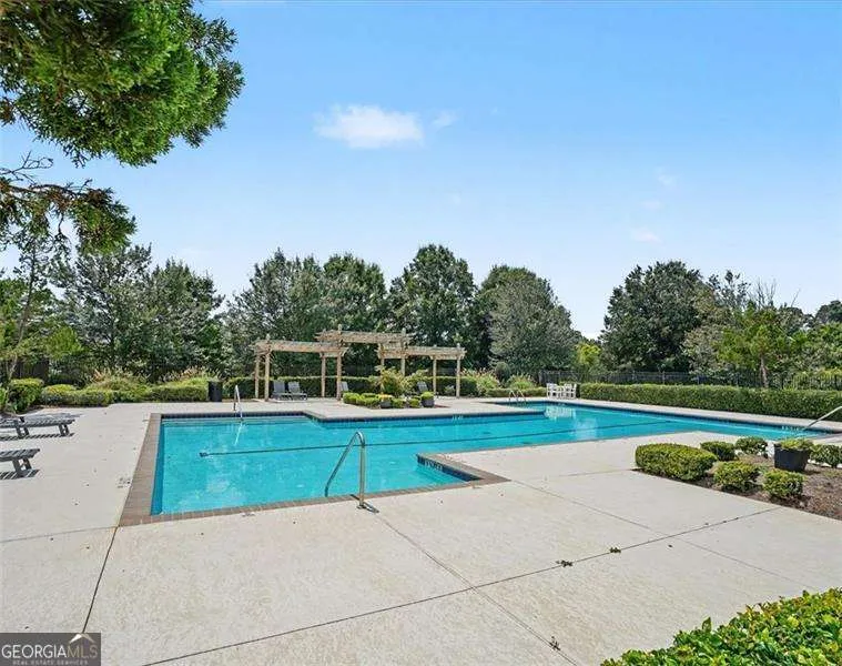 1609 Meadow XING East Point, GA 30344