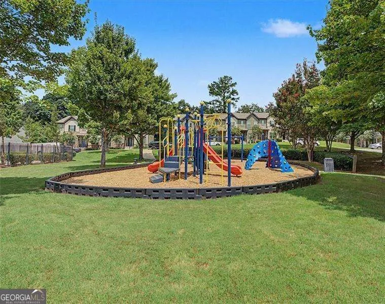 1609 Meadow XING East Point, GA 30344