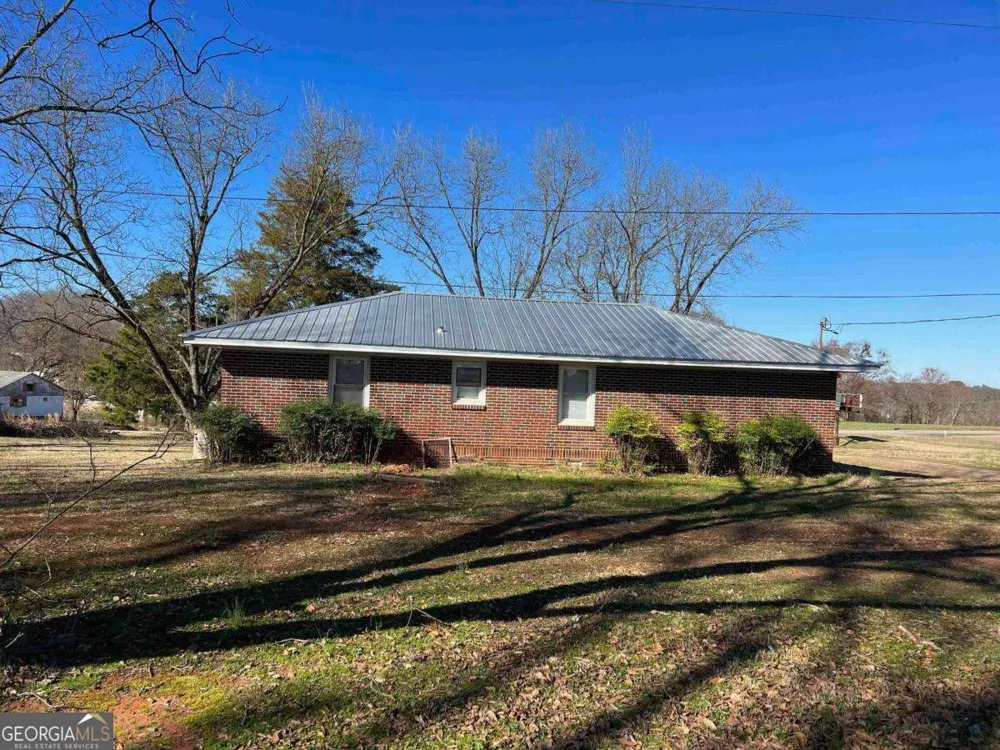 60 Azalea DR Royston, GA 30662