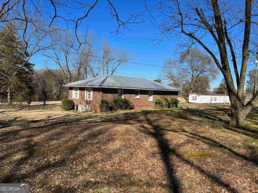 60 Azalea DR Royston, GA 30662