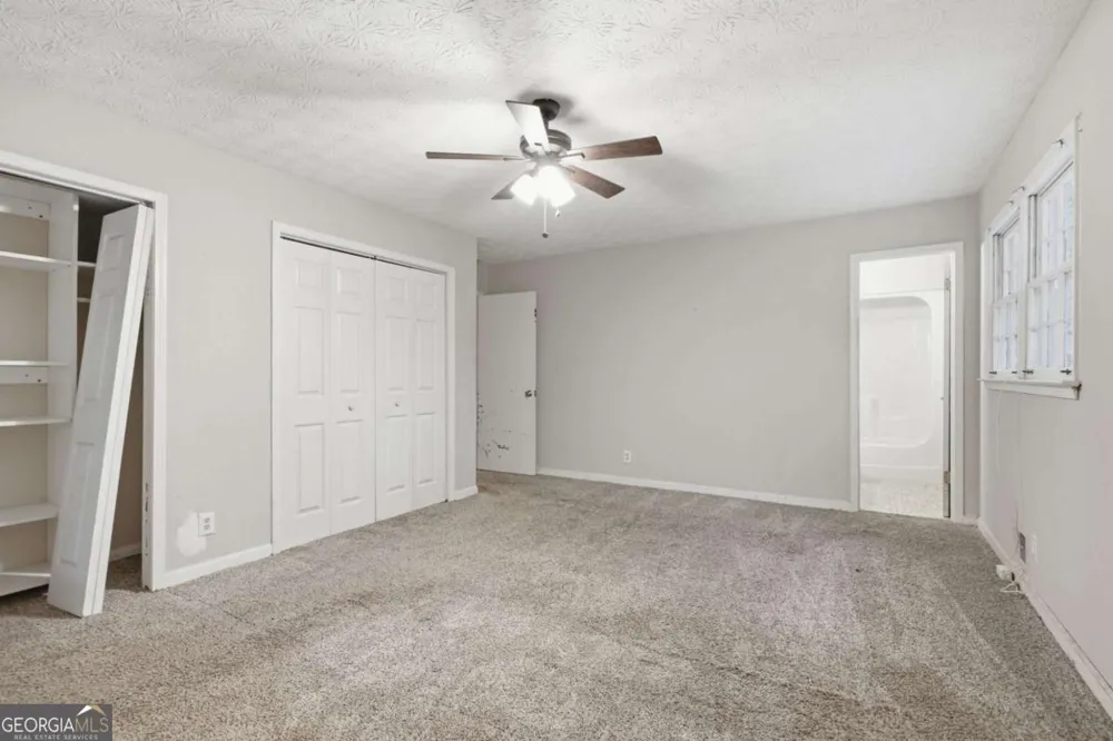 328 Fayette Villa CT Fayetteville, GA 30214