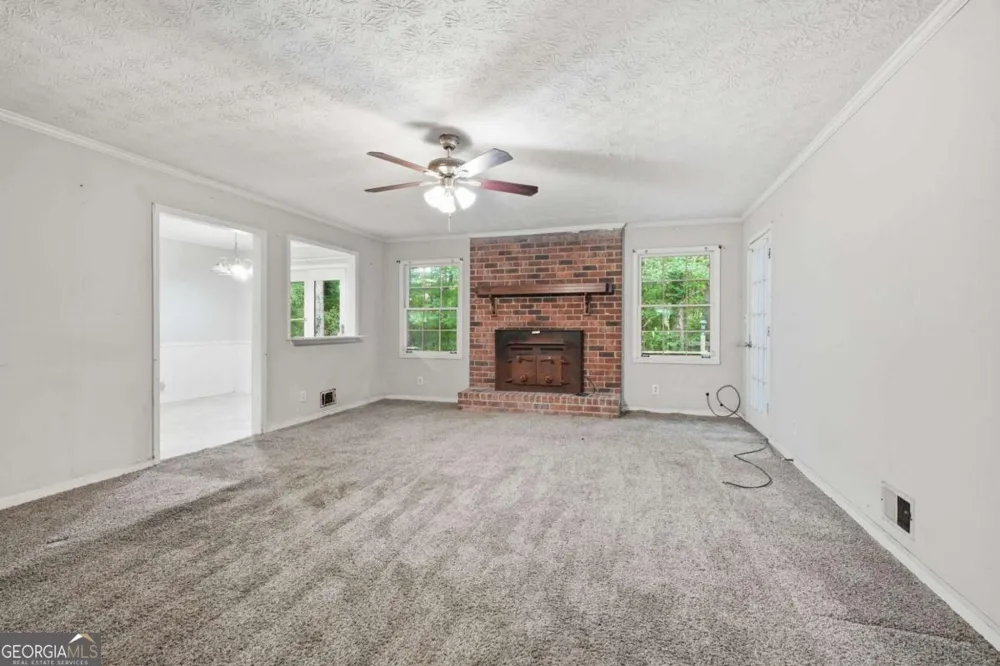 328 Fayette Villa CT Fayetteville, GA 30214