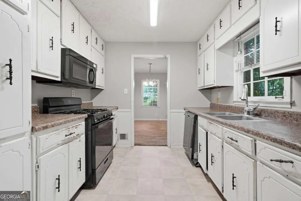 328 Fayette Villa CT Fayetteville, GA 30214