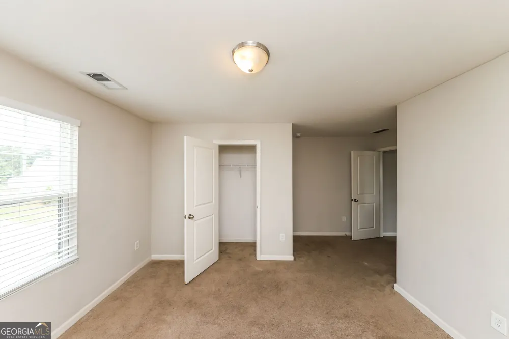 128 Meriwether LN Villa Rica, GA 30180