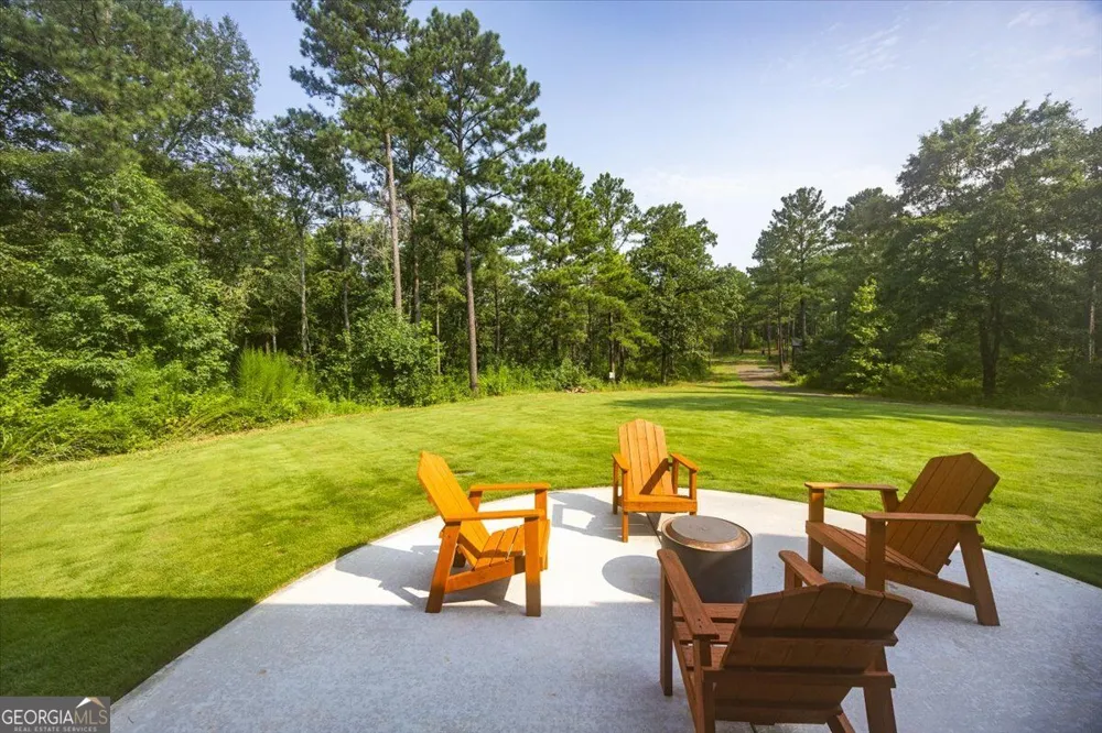 252 Rum Creek PASS Juliette, GA 31046