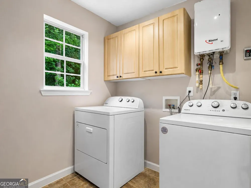 79 Driftwood CT Newnan, GA 30263