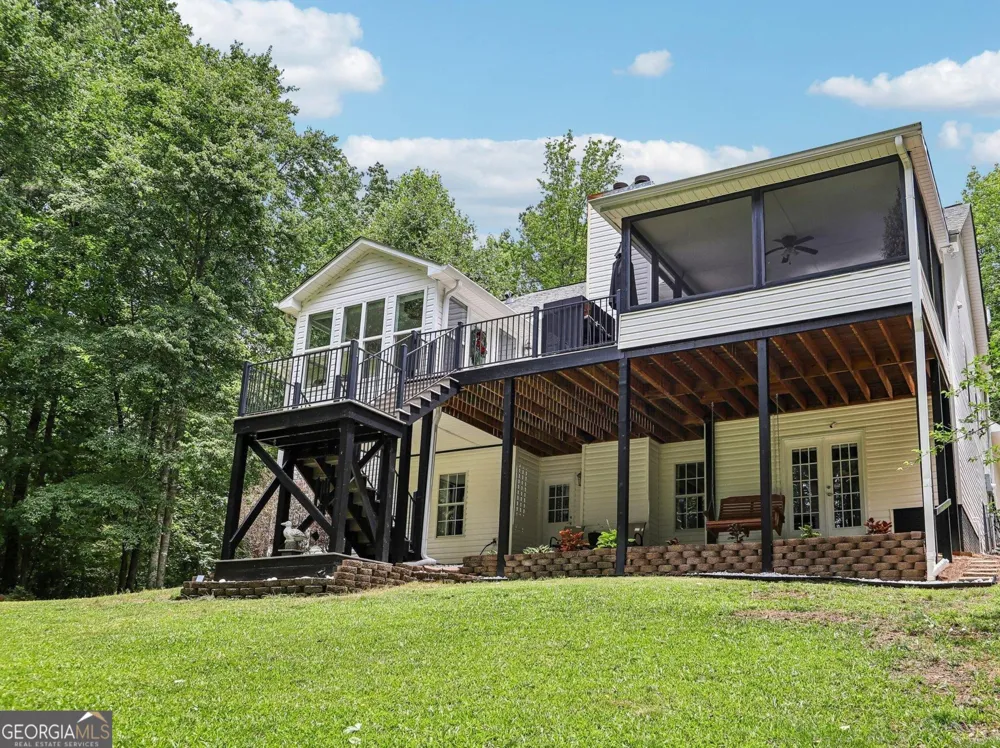 79 Driftwood CT Newnan, GA 30263