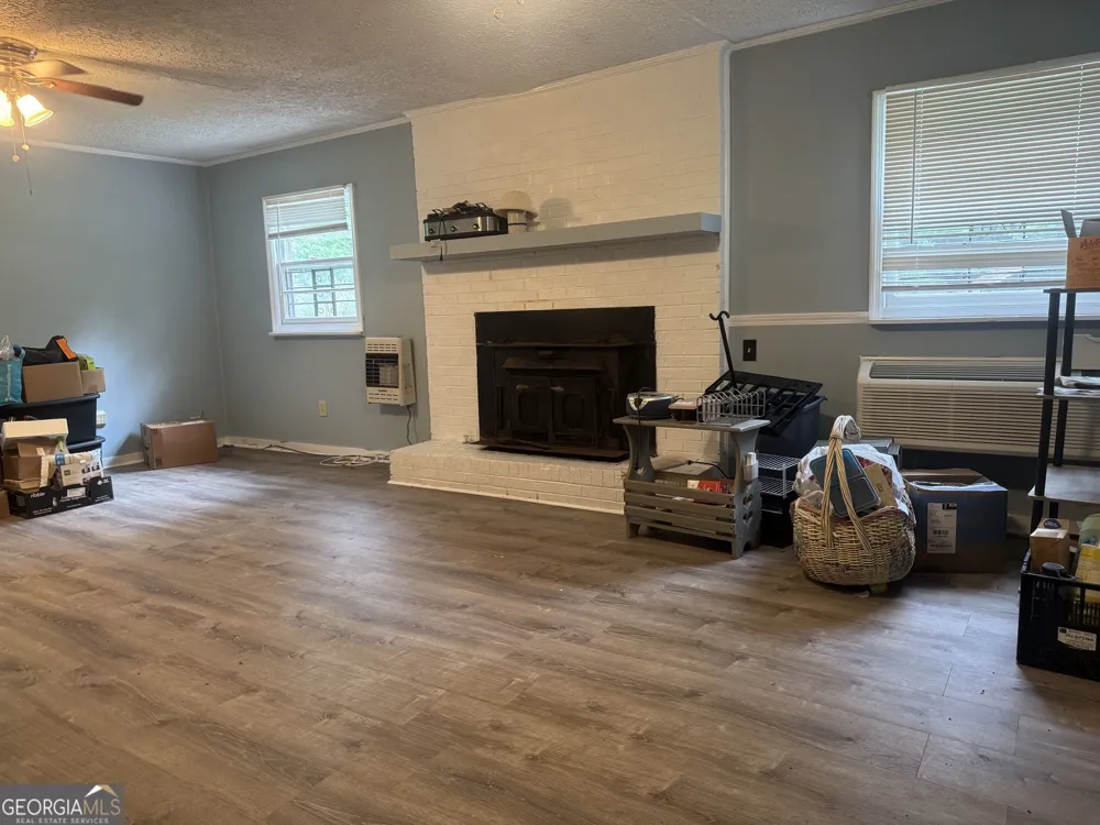 38 Cedarcrest RD LaGrange, GA 30240