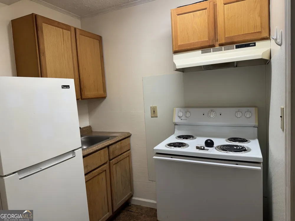 38 Cedarcrest RD LaGrange, GA 30240