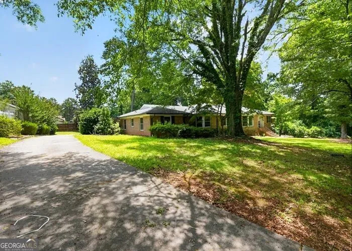 43 Mountain View DR Toccoa, GA 30577