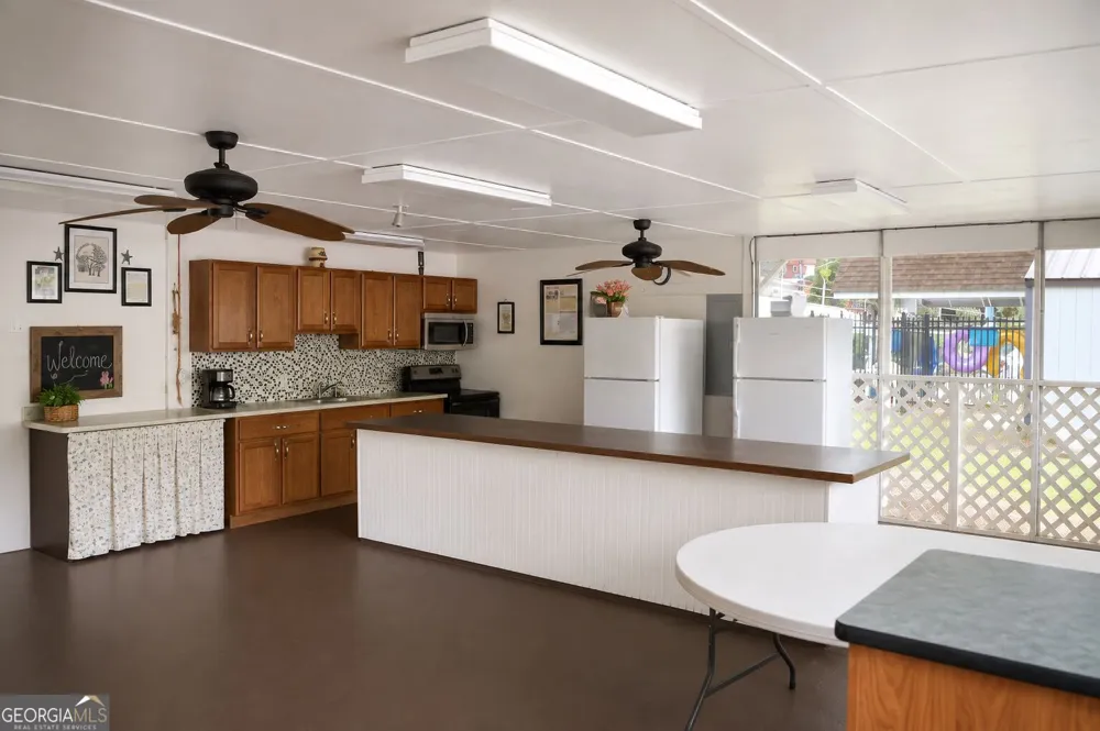 10 Timberview DR Cleveland, GA 30528