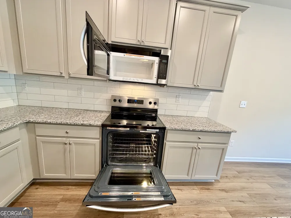 129 Jaxton ST Hoschton, GA 30548