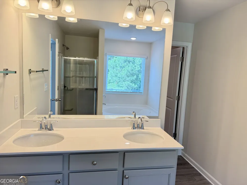 129 Jaxton ST Hoschton, GA 30548