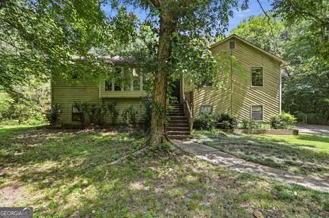 819 Tramore CT
