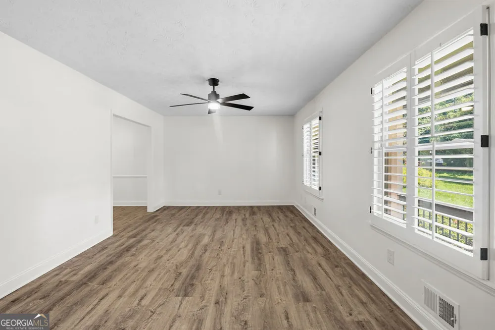 9630 Pine Thicket WAY Roswell, GA 30075