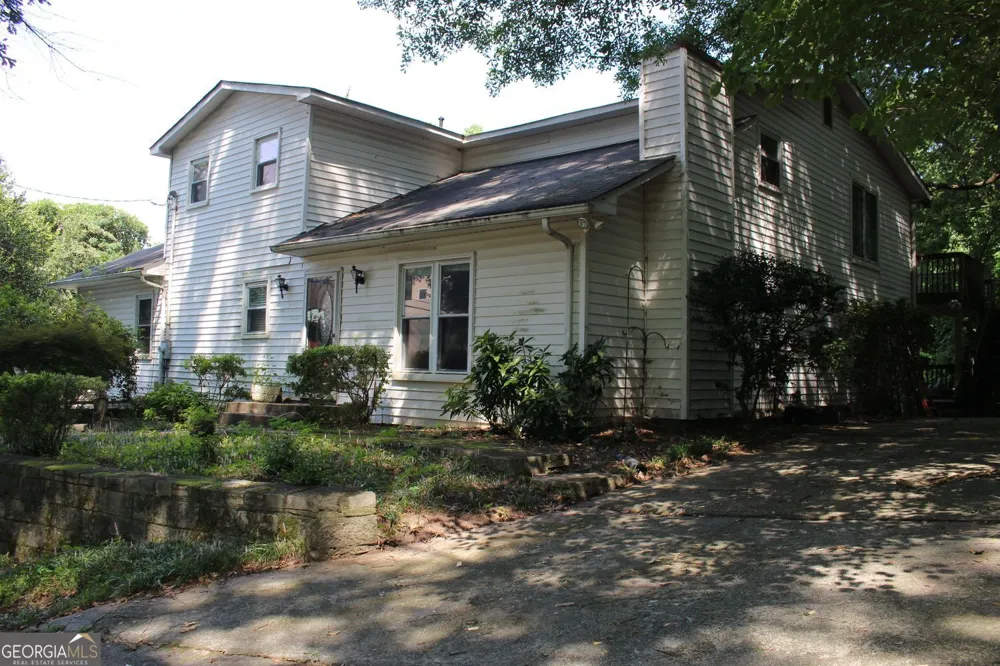 1437 Tugaloo DR NE Brookhaven, GA 30319