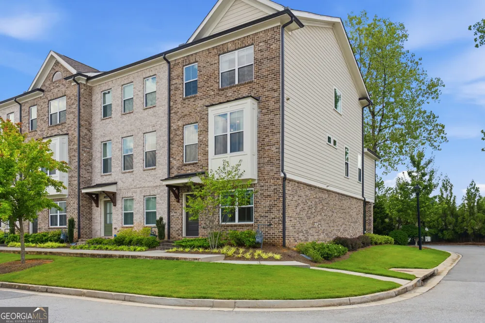 3292 Allgood LN Scottdale, GA 30079