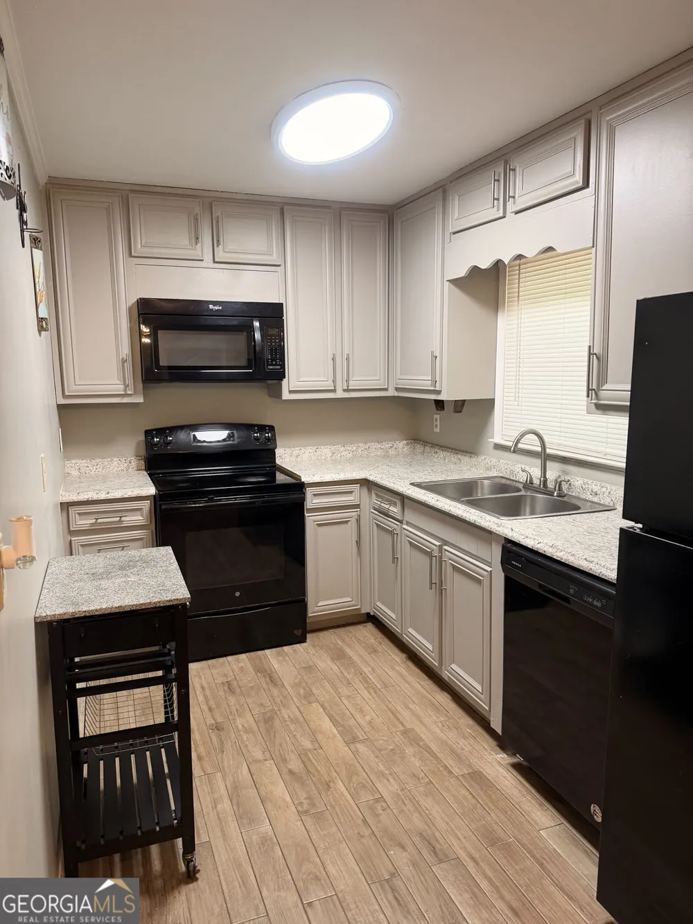 6299 Cathedral LN Stonecrest, GA 30038