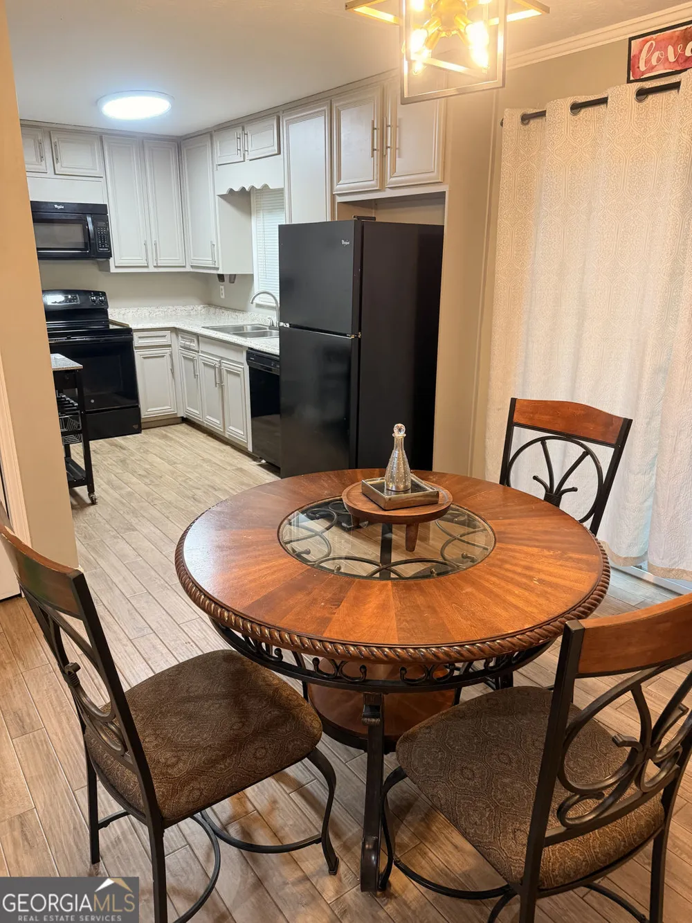 6299 Cathedral LN Stonecrest, GA 30038