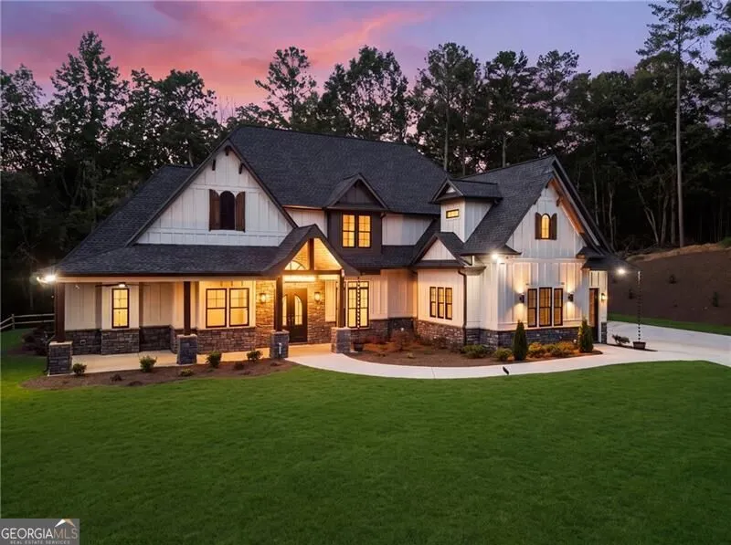146 Lakeside DR Dawsonville, GA 30534