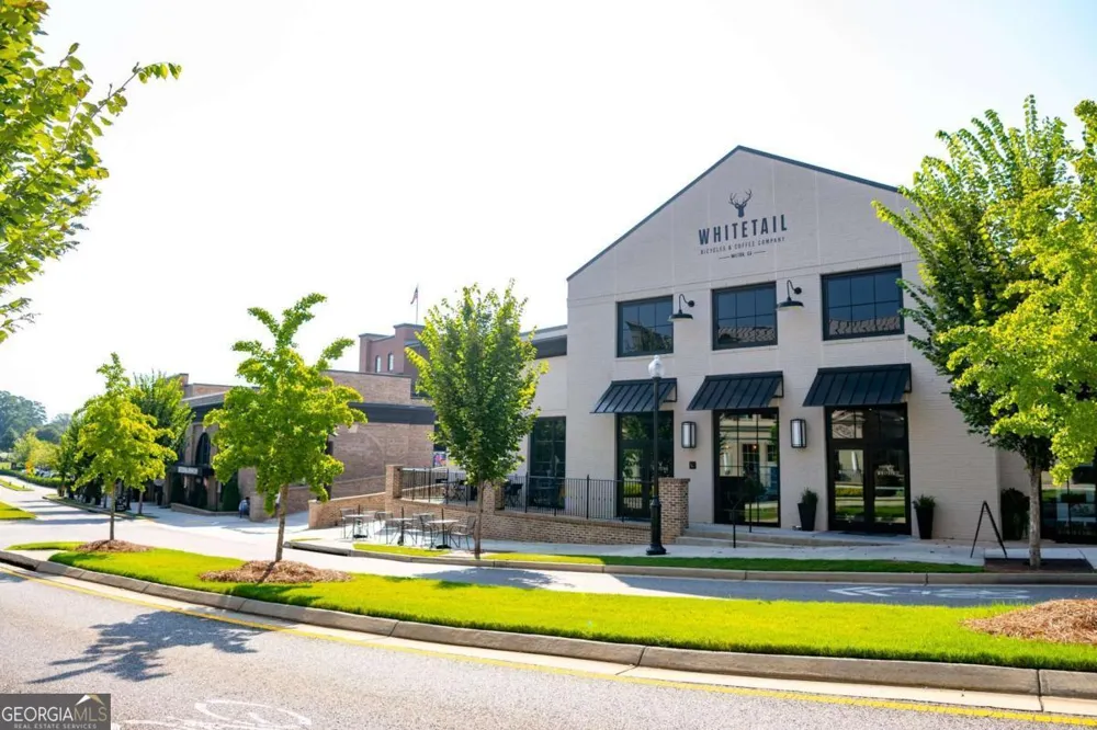 13405 Cogburn RD Milton, GA 30004