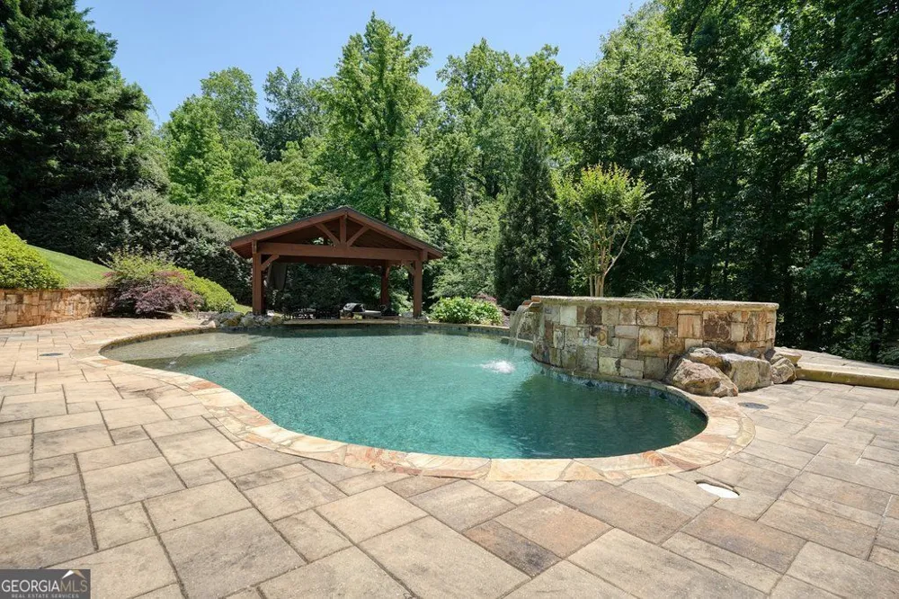 14127 Seabiscuit Milton, GA 30004