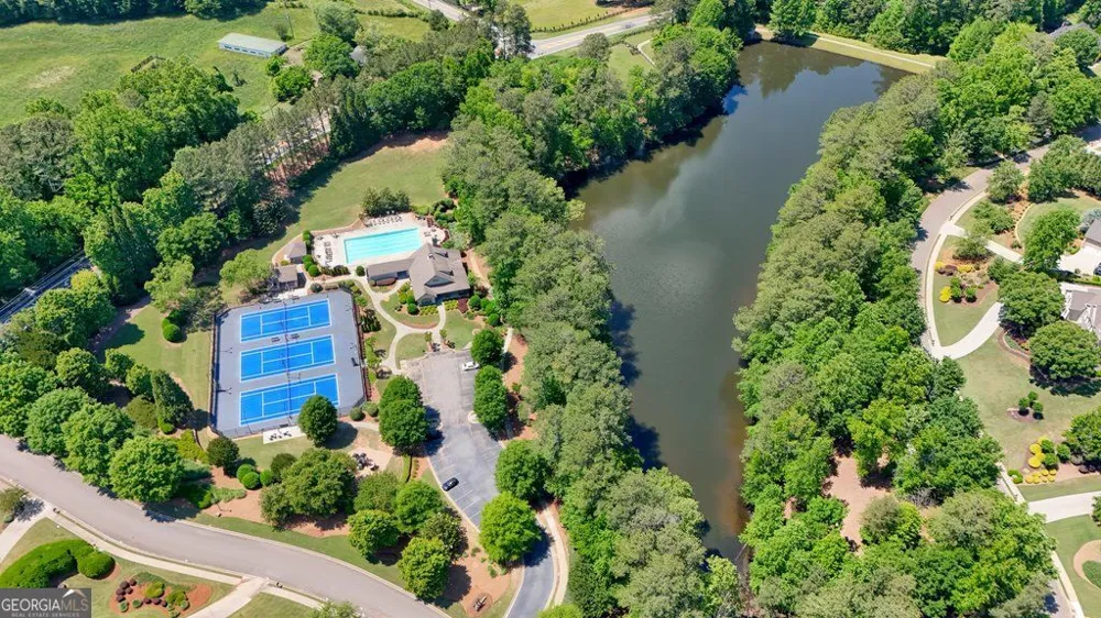 14127 Seabiscuit Milton, GA 30004