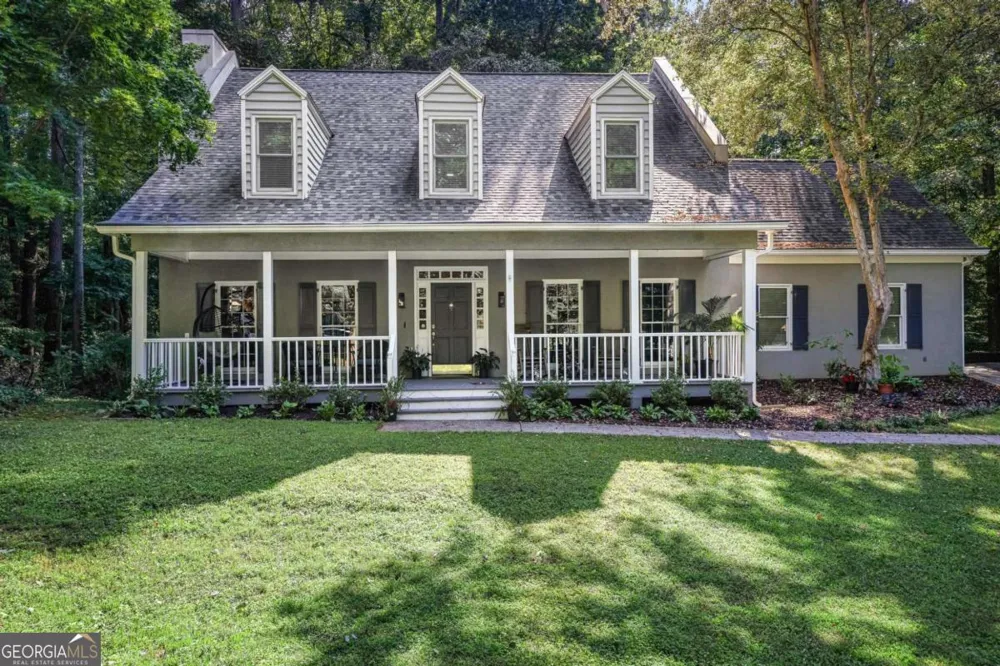 1024 Derby RUN NW Marietta, GA 30064