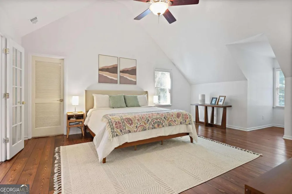 1024 Derby RUN NW Marietta, GA 30064