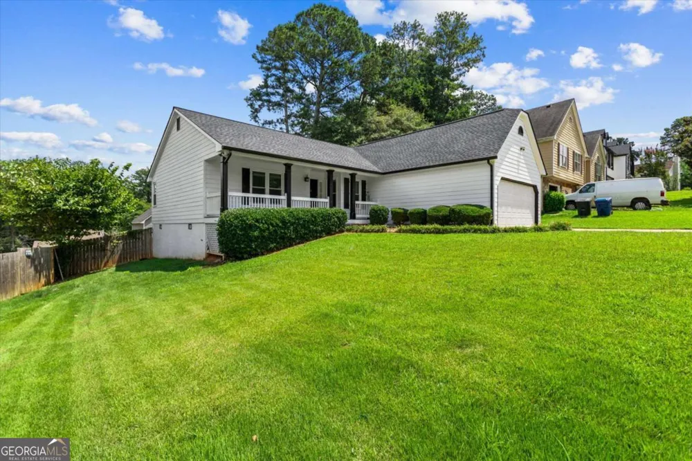 140 Grayland Creek DR Lawrenceville, GA 30046