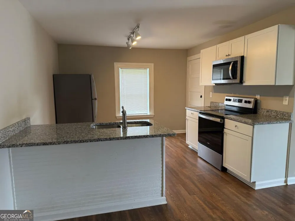 35 Quarry ST Gainesville, GA 30501