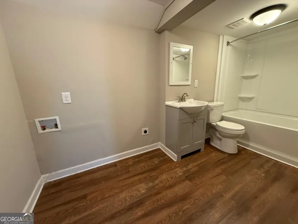 35 Quarry ST Gainesville, GA 30501