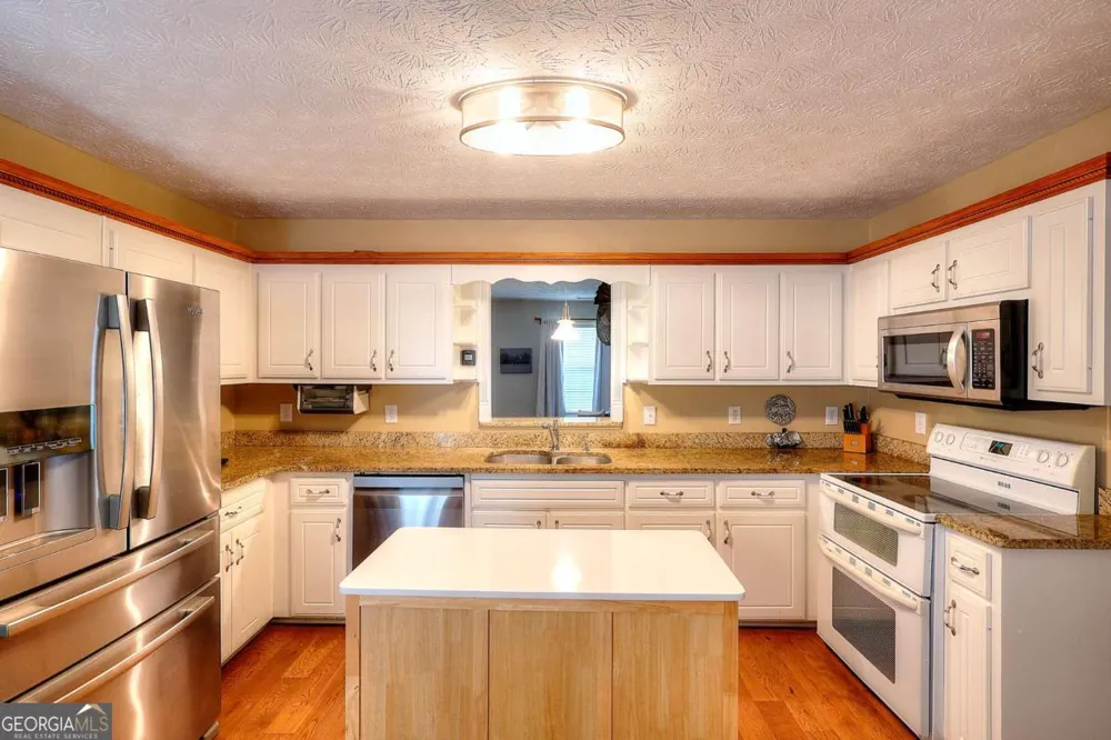 25 Browning Shoals RD Social Circle, GA 30025