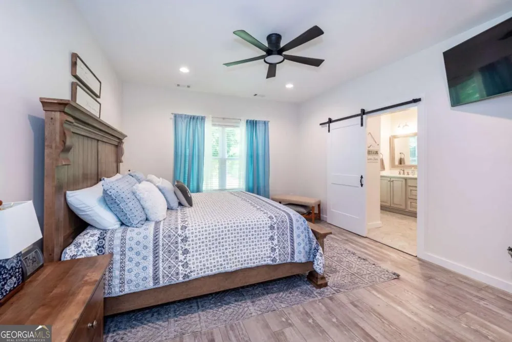 4973 Yukon RD Ellijay, GA 30536
