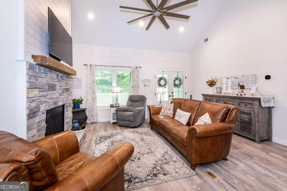 4973 Yukon RD Ellijay, GA 30536