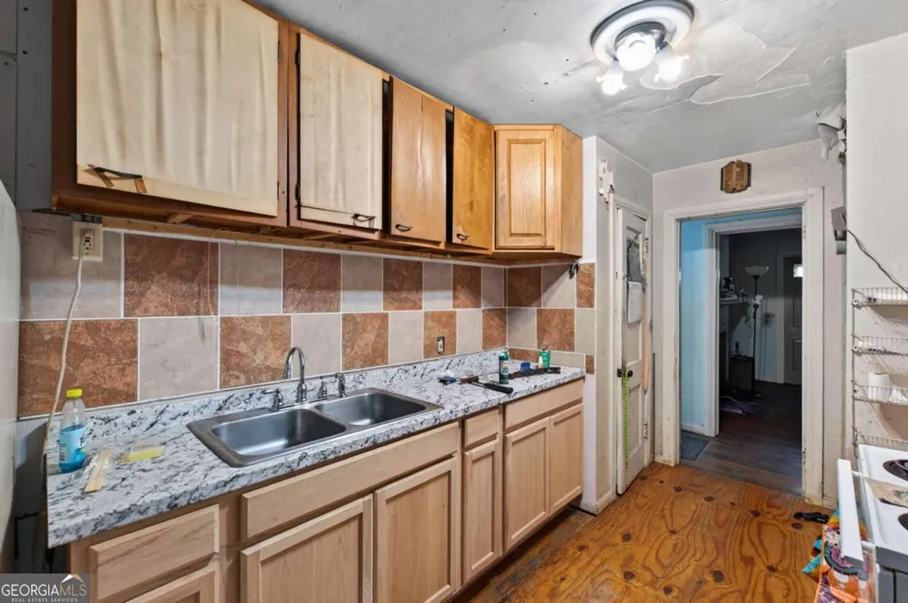 612 Cofield DR Hapeville, GA 30354