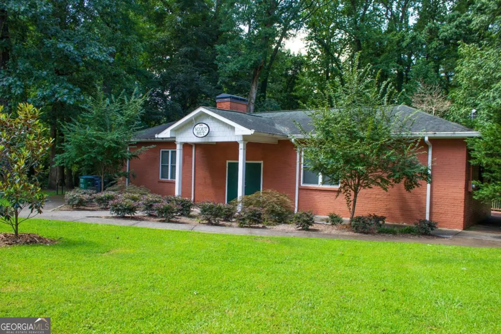 612 Cofield DR Hapeville, GA 30354