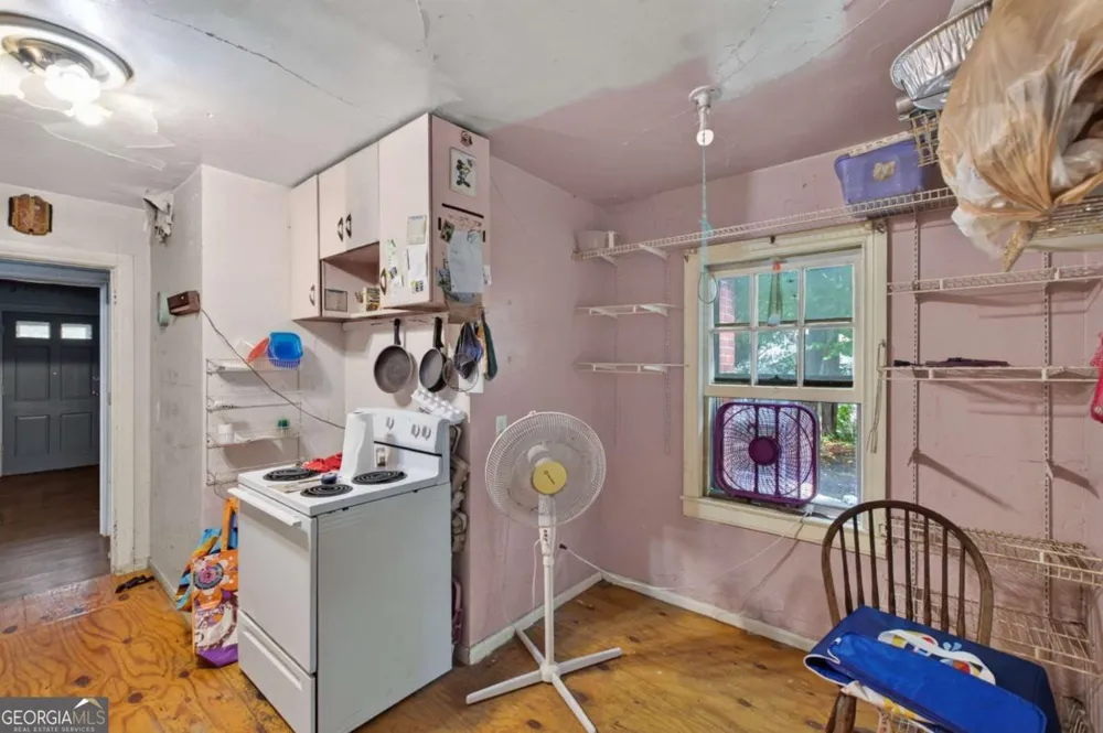 612 Cofield DR Hapeville, GA 30354