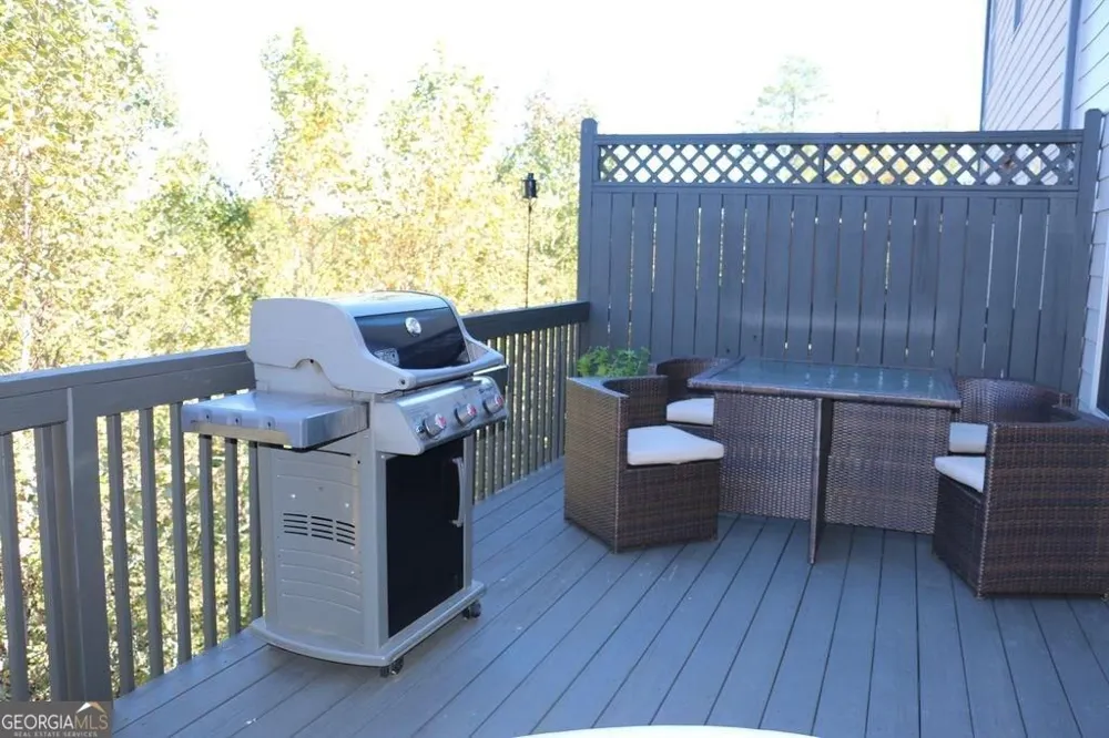 9034 Woodland TRL Alpharetta, GA 30009