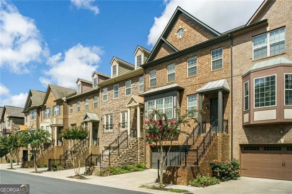 9034 Woodland TRL Alpharetta, GA 30009