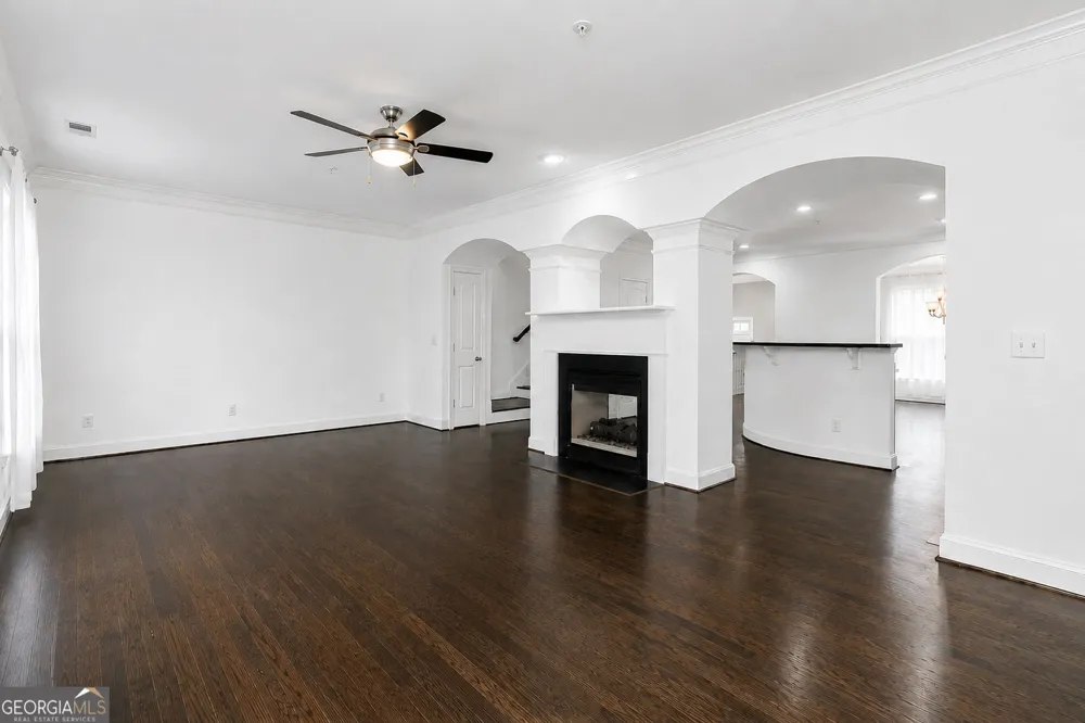9034 Woodland TRL Alpharetta, GA 30009