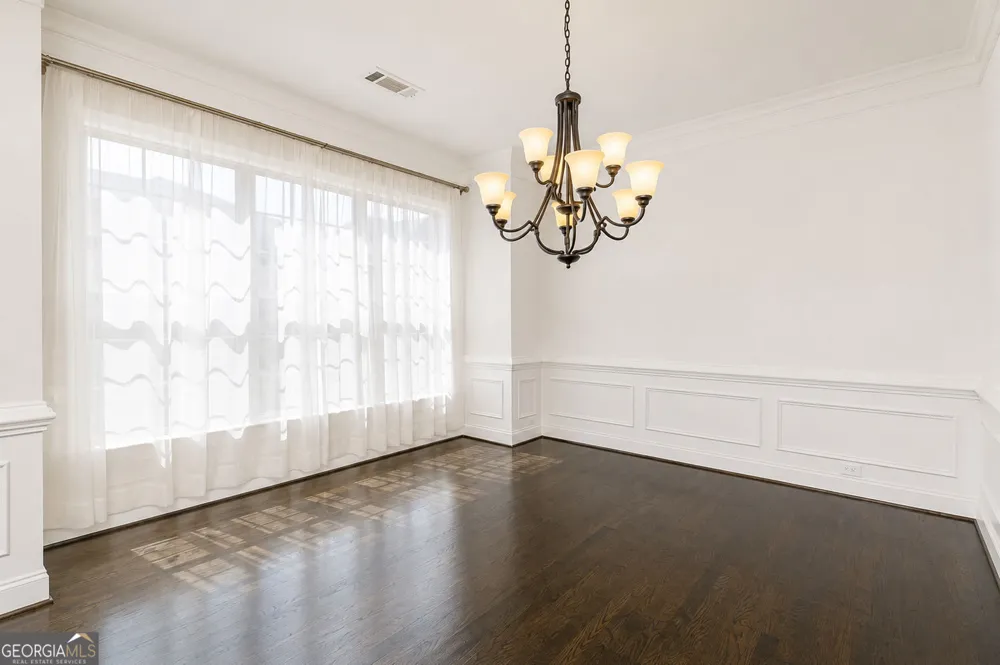 9034 Woodland TRL Alpharetta, GA 30009